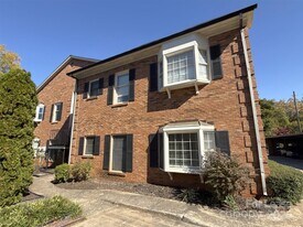 1016 Queens Rd in Charlotte, NC - Building Photo