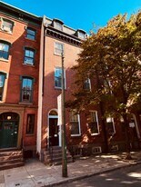 325 S 12th St in Philadelphia, PA - Building Photo
