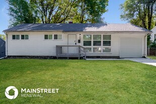 6401 E 149th St in Grandview, MO - Building Photo