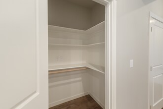 529 S Quillan Pl in Kennewick, WA - Building Photo - Building Photo