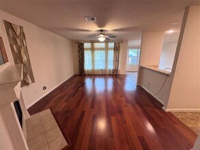 11909 Timber Heights Dr in Austin, TX - Building Photo - Building Photo