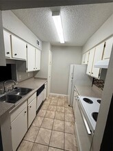 1000 W Spring Valley Rd in Richardson, TX - Building Photo - Building Photo