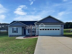 220 Ash Dr in Mocksville, NC - Building Photo