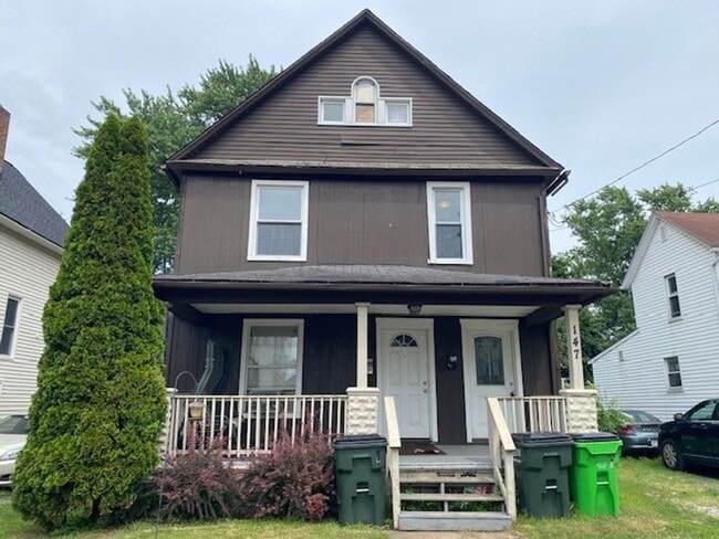 property at 147 8th St NW