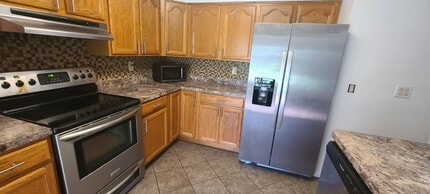 5233 SW 20th St in Ocala, FL - Building Photo - Building Photo