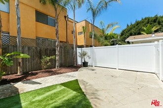 1034 Bay St in Santa Monica, CA - Building Photo - Building Photo