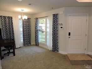 143 Calvert Oaks Dr in Pensacola, FL - Building Photo - Building Photo