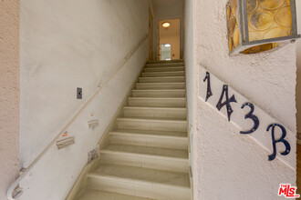 143 Canon Dr in Beverly Hills, CA - Building Photo - Building Photo