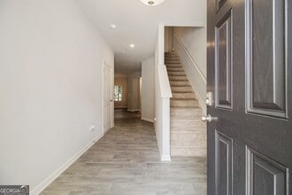 6884 Gallier St in Lithonia, GA - Building Photo - Building Photo