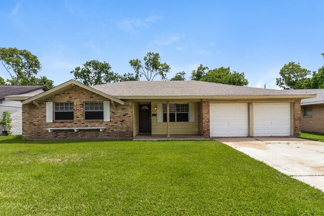 property at 5751 Oakham St
