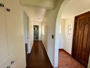 8201 Mannix Dr in Los Angeles, CA - Building Photo - Building Photo