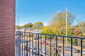 330 Terrace Ave-Unit -2 in Jersey City, NJ - Building Photo - Building Photo