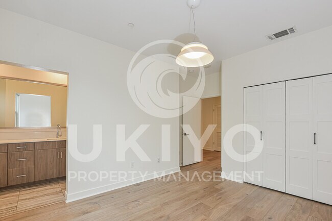 1518 Pullman Wy in Oakland, CA - Building Photo - Building Photo