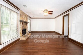 21 Powers Ferry Manor SE in Marietta, GA - Building Photo - Building Photo