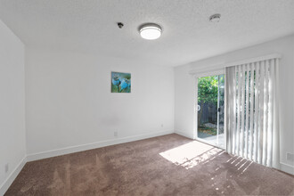 The Grove Apartments in Rohnert Park, CA - Building Photo - Interior Photo