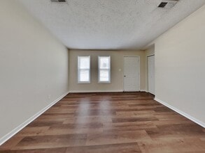 6110 Epperson Dr in Indianapolis, IN - Building Photo - Building Photo