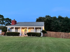 2154 Whip Poor Will Ct W in Semmes, AL - Building Photo