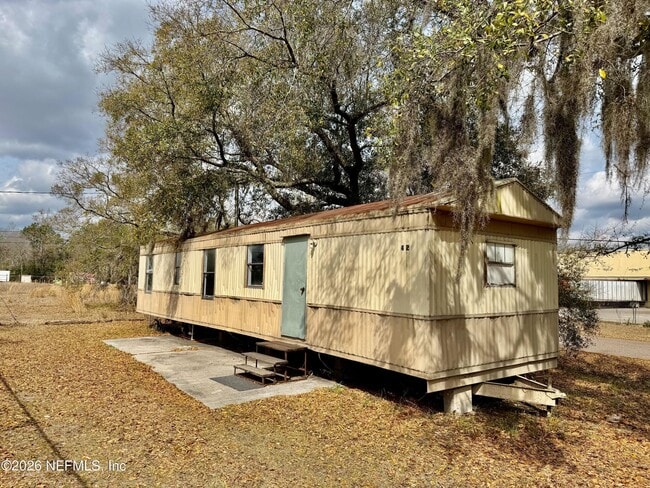 property at 5355 New Kings Rd