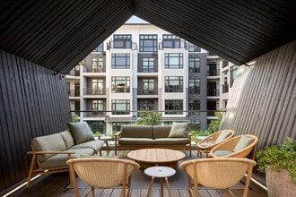 The Hadley in Mountain View, CA - Foto de edificio - Building Photo