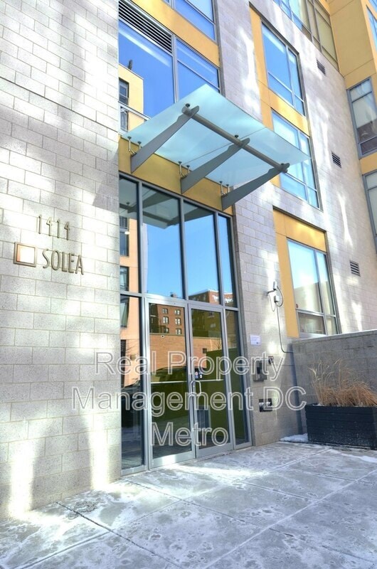 property at 1414 Belmont St NW