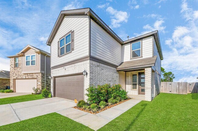 property at 4511 Kellmore Ct