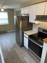 2716 Alder Creek Dr S, Unit 2 in North Tonawanda, NY - Building Photo - Building Photo