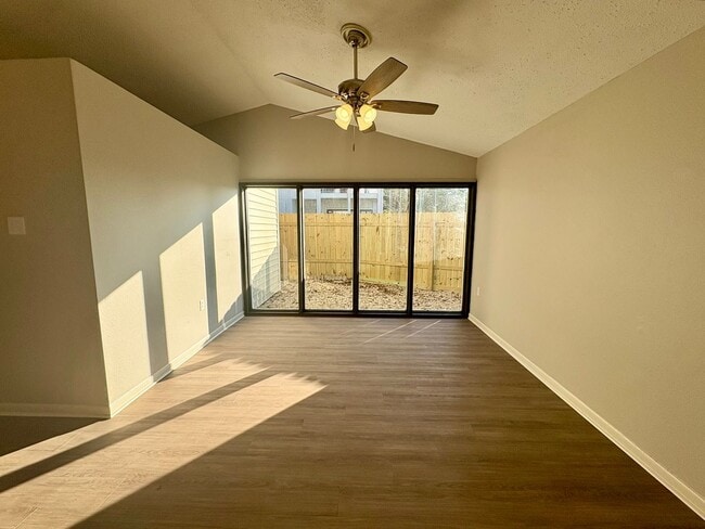 203 Cougar Ridge in Lafayette, LA - Building Photo - Building Photo