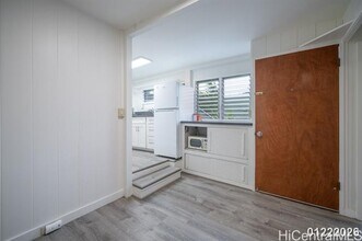 3033 Woolsey Pl in Honolulu, HI - Building Photo - Building Photo