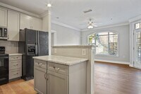 4205 Stratford Commons