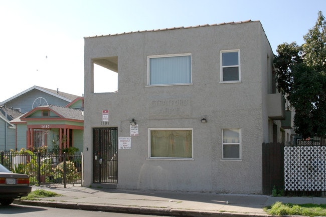 1101 Cherry Ave in Long Beach, CA - Building Photo - Building Photo