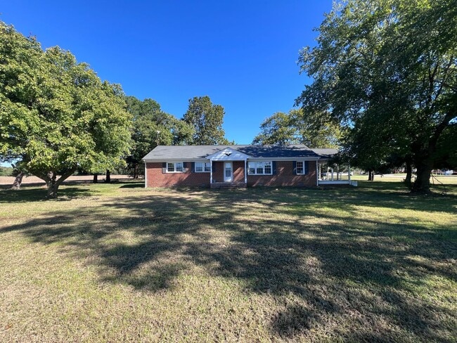 property at 4911 Cople Hwy