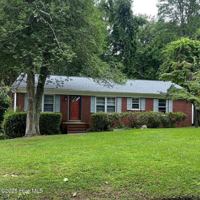 2405 Jefferson Dr
