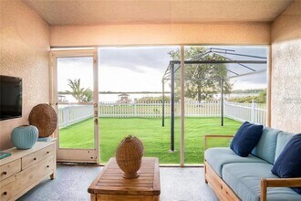 4023 Island Lakes Dr in Winter Haven, FL - Building Photo - Building Photo