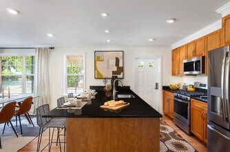 30 Independence Dr in Chestnut Hill, MA - Building Photo - Building Photo
