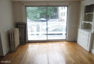 15 Radnor Rd-Unit -APT# 2 in Boston, MA - Foto de edificio - Building Photo