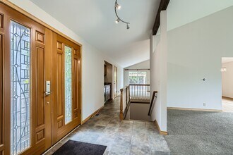 14935 73rd Ave NE in Kenmore, WA - Building Photo - Building Photo