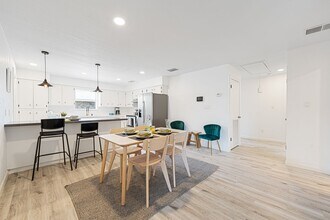 1593 W Gastel Cir-Unit -1593 in Mission, TX - Building Photo - Building Photo