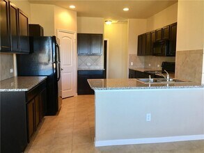 100 Navidad River Dr in Hutto, TX - Building Photo - Building Photo