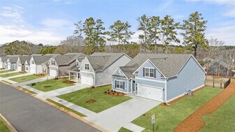 100 Agee Ln in Mcdonough, GA - Building Photo