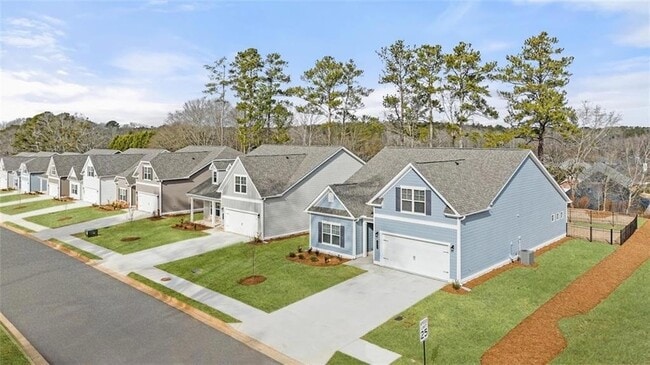 100 Agee Ln