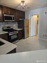 455 Hawthorne Pl in Morganville, NJ - Building Photo - Building Photo