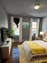 263 Elm St in Holyoke, MA - Foto de edificio - Building Photo