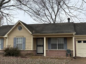 4315 Appian Cove S in Memphis, TN - Building Photo