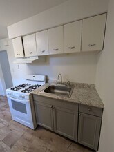 725 Chartiers St in Bridgeville, PA - Building Photo - Building Photo