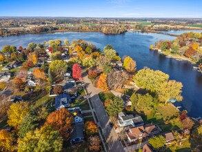 504 W 1st St in Shawano, WI - Building Photo - Building Photo