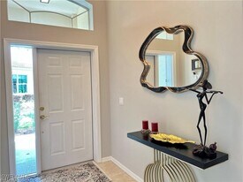 1812 Avian Ct in Naples, FL - Building Photo