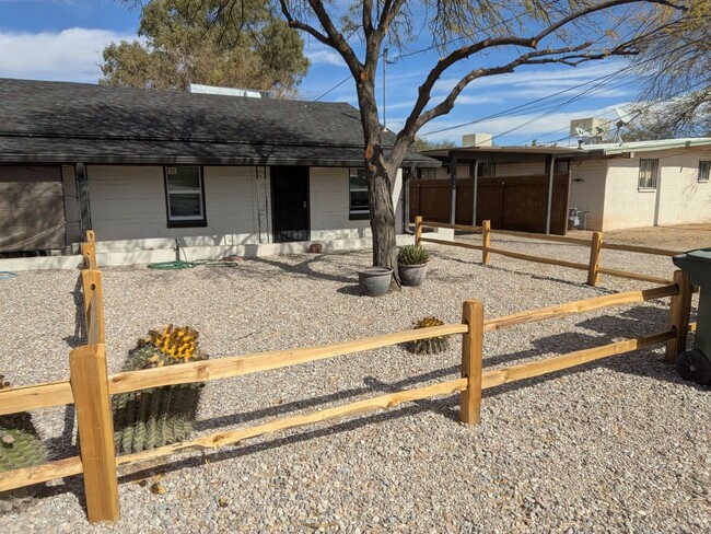 4129 E Lee St in Tucson, AZ - Building Photo - Building Photo