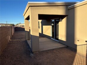 901 E Berk Ave in Kingman, AZ - Building Photo - Building Photo