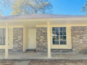 23039 Cranberry Trail in Spring, TX - Building Photo - Building Photo