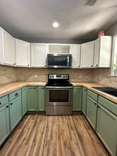 13 Grandiflora Ln in Beaufort, SC - Foto de edificio - Building Photo